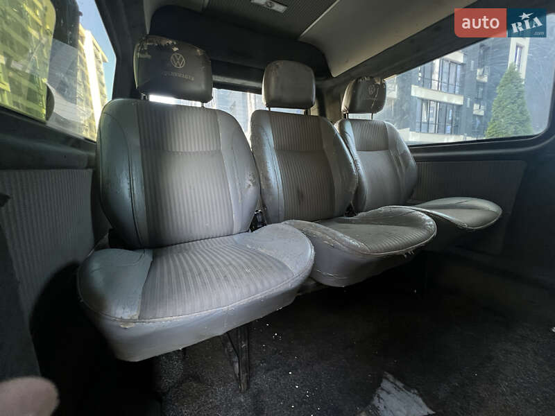 Минивэн Volkswagen Transporter 2005 в Ивано-Франковске