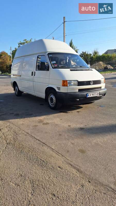 Грузовой фургон Volkswagen Transporter 2001 в Харькове