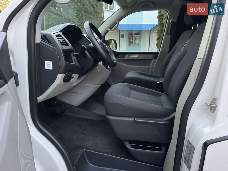 Вантажний фургон Volkswagen Transporter 2018 в Рівному фото 22 Вантажний фургон Volkswagen Transporter 2018 в Рівному