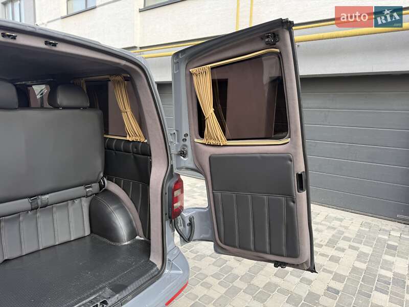 Минивэн Volkswagen Transporter 2014 в Ивано-Франковске