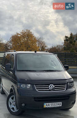 Минивэн Volkswagen Transporter 2009 в 