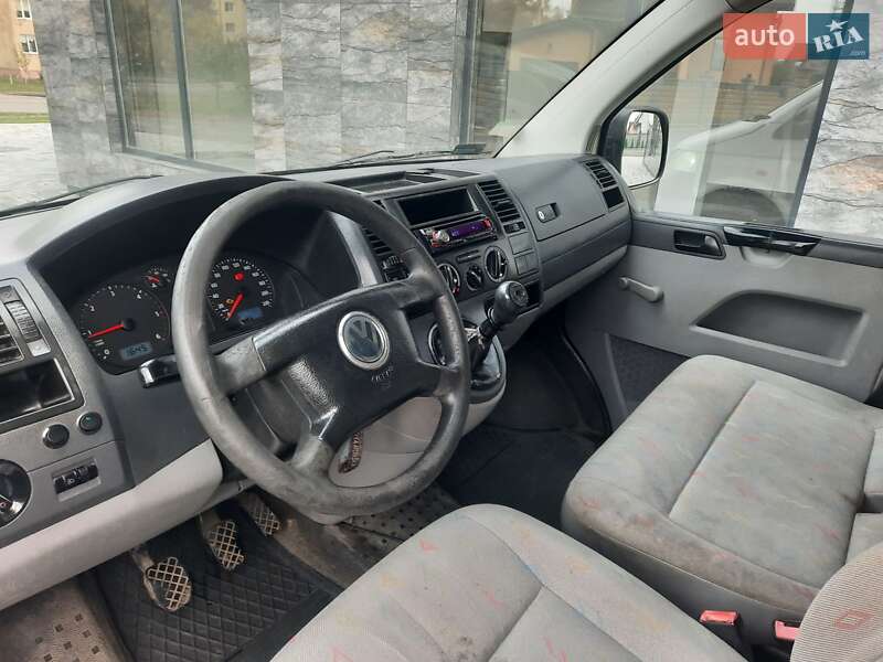 Минивэн Volkswagen Transporter 2007 в Костополе