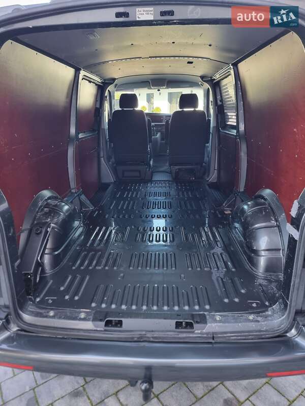 Грузовой фургон Volkswagen Transporter 2020 в Радивилове