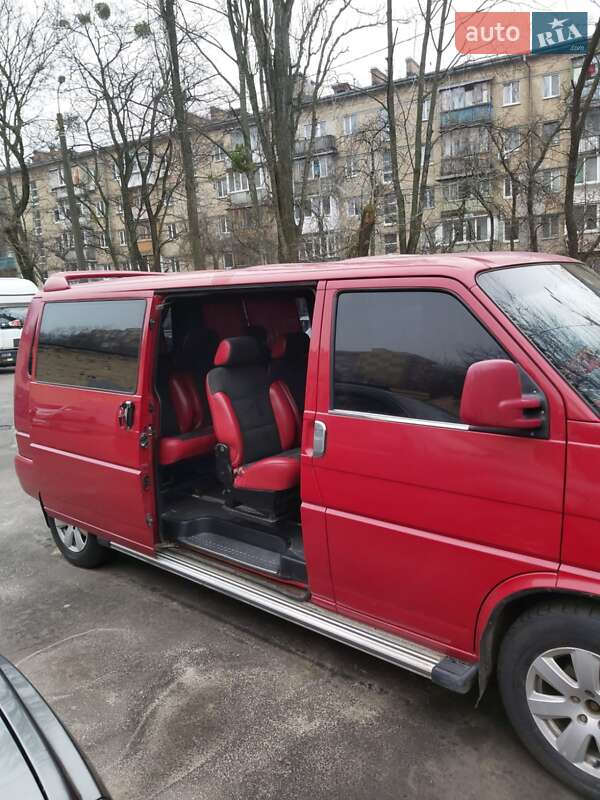 Минивэн Volkswagen Transporter 2003 в Черновцах