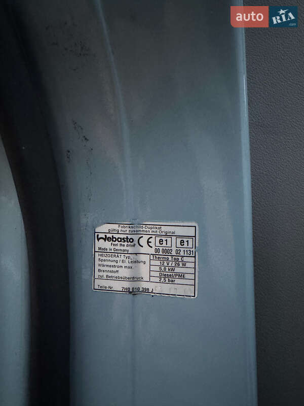 Минивэн Volkswagen Transporter 2006 в Софиевской Борщаговке