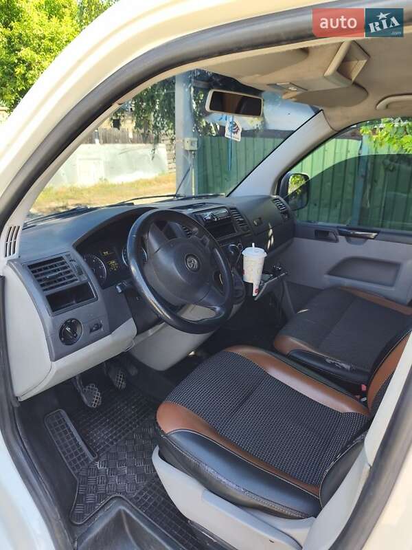 Мінівен Volkswagen Transporter 2014 в Гостомелі фото 3 Мінівен Volkswagen Transporter 2014 в Гостомелі