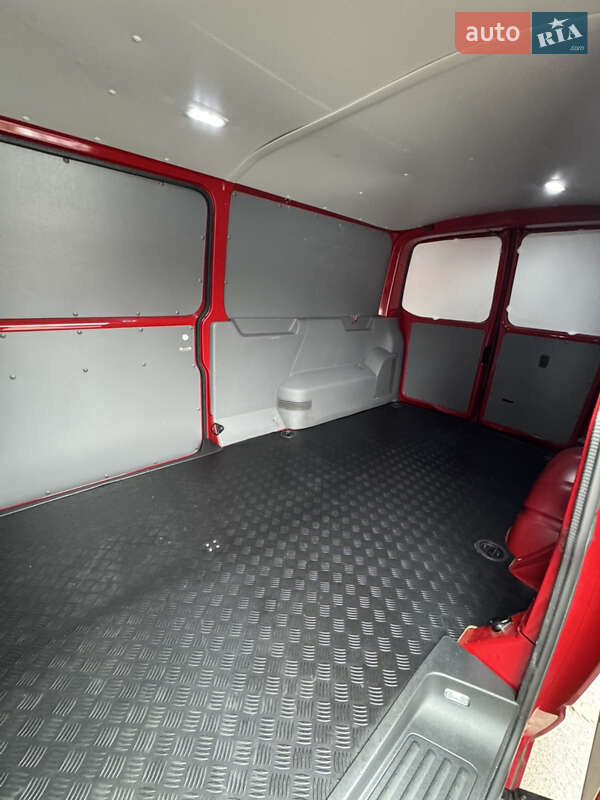 Вантажний фургон Volkswagen Transporter 2021 в Києві фото 30 Вантажний фургон Volkswagen Transporter 2021 в Києві