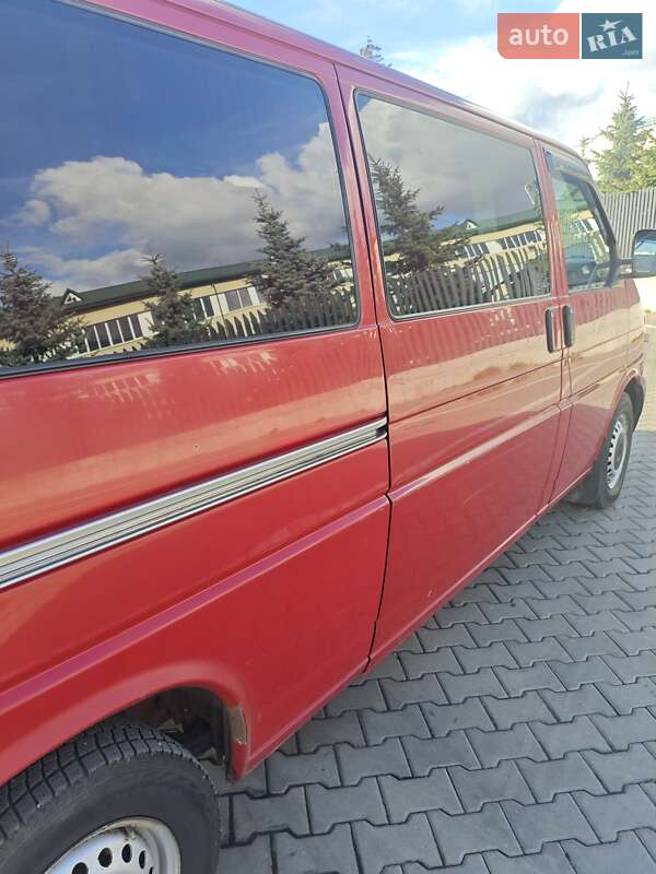 Минивэн Volkswagen Transporter 2003 в Рожище