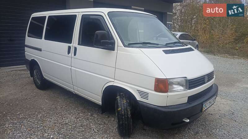 Минивэн Volkswagen Transporter 2000 в Тернополе