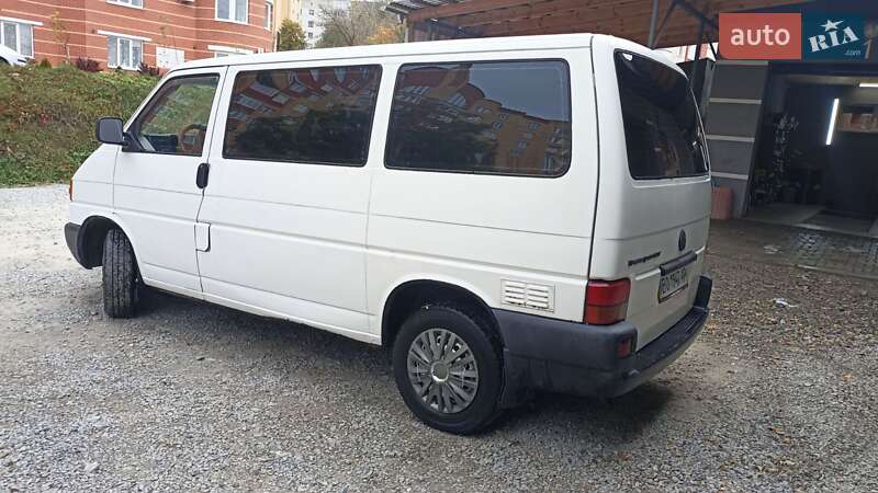 Минивэн Volkswagen Transporter 2000 в Тернополе