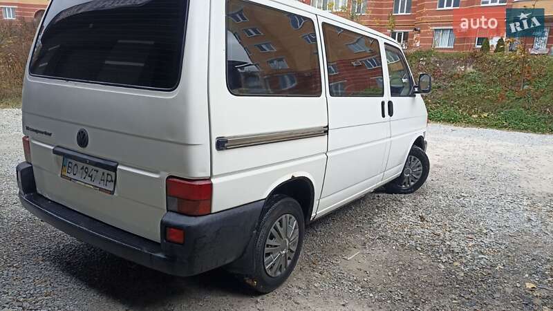 Минивэн Volkswagen Transporter 2000 в Тернополе