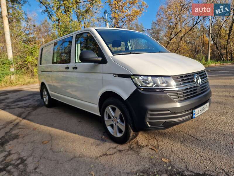 Мінівен Volkswagen Transporter 2021 в Києві