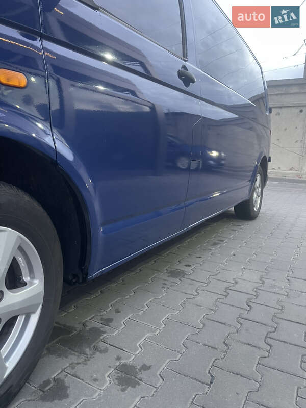 Минивэн Volkswagen Transporter 2006 в Киеве