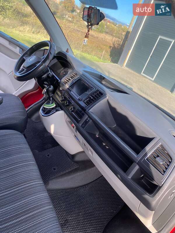 Вантажний фургон Volkswagen Transporter 2016 в Львові фото 6 Вантажний фургон Volkswagen Transporter 2016 в Львові