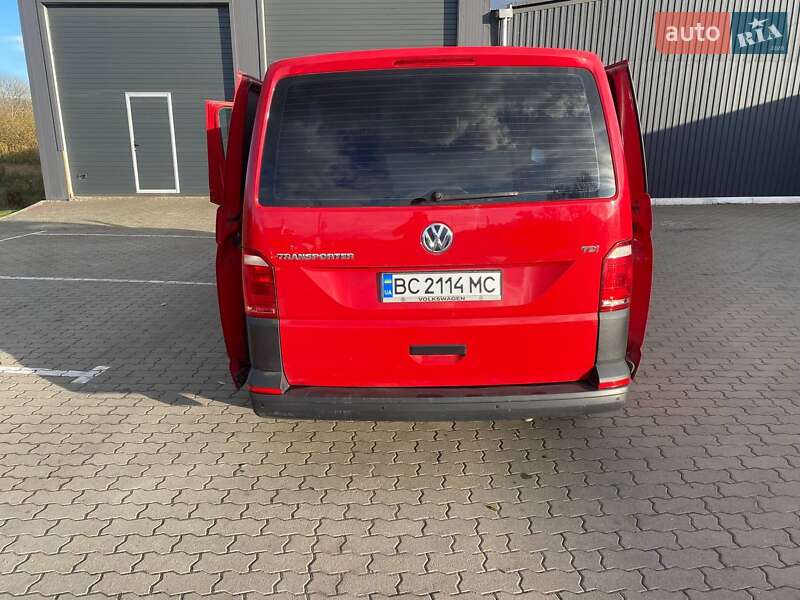 Вантажний фургон Volkswagen Transporter 2016 в Львові фото 17 Вантажний фургон Volkswagen Transporter 2016 в Львові