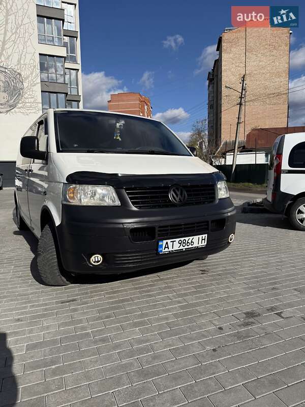 Минивэн Volkswagen Transporter 2007 в Ивано-Франковске
