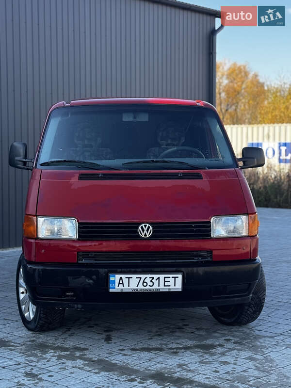 Минивэн Volkswagen Transporter 1996 в Коломые