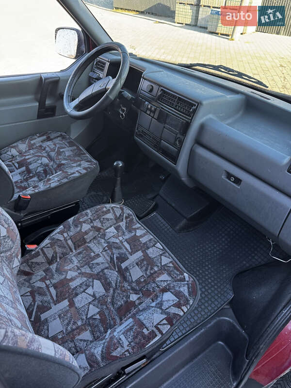 Минивэн Volkswagen Transporter 1996 в Коломые