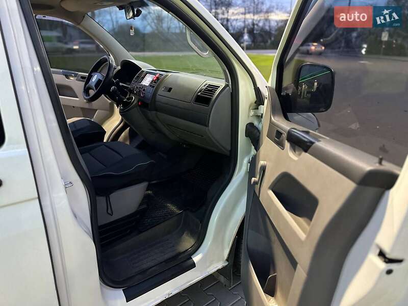 Мінівен Volkswagen Transporter 2006 в Житомирі фото 16 Мінівен Volkswagen Transporter 2006 в Житомирі