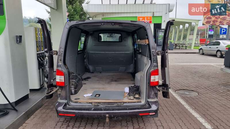 Грузовой фургон Volkswagen Transporter 2010 в Галиче