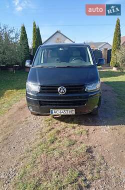 Мінівен Volkswagen Transporter 2010 в Нововолинську
