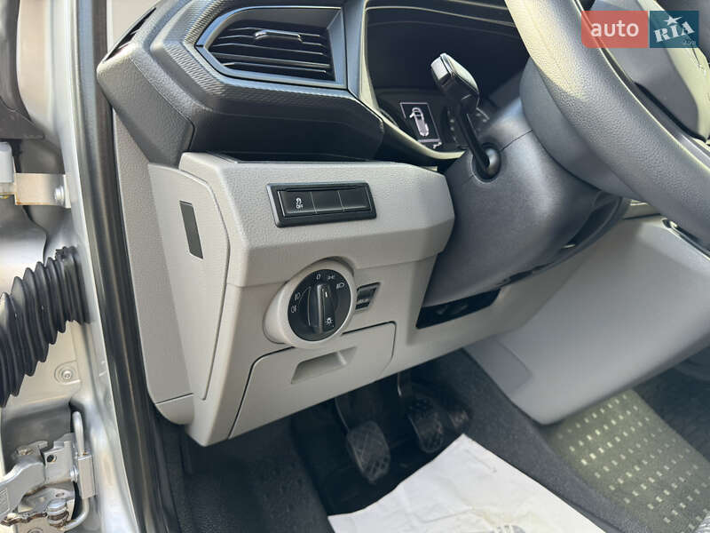 Грузовой фургон Volkswagen Transporter 2021 в Киеве фото 70 Грузовой фургон Volkswagen Transporter 2021 в Киеве