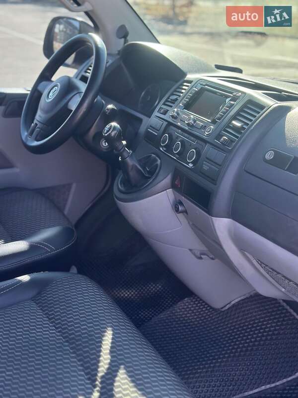 Мінівен Volkswagen Transporter 2010 в Коломиї фото 8 Мінівен Volkswagen Transporter 2010 в Коломиї
