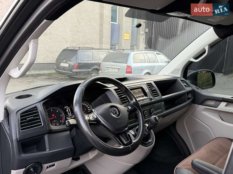 Минивэн Volkswagen Transporter 2016 в Ровно фото 12 Минивэн Volkswagen Transporter 2016 в Ровно