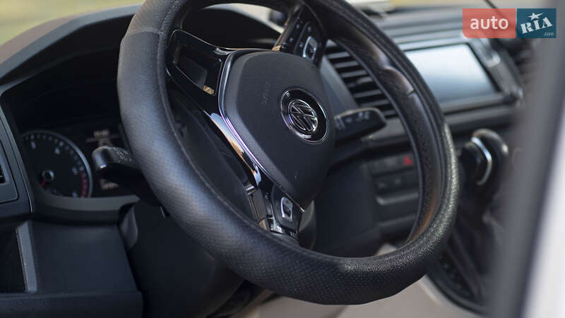 Грузовой фургон Volkswagen Transporter 2018 в Киеве