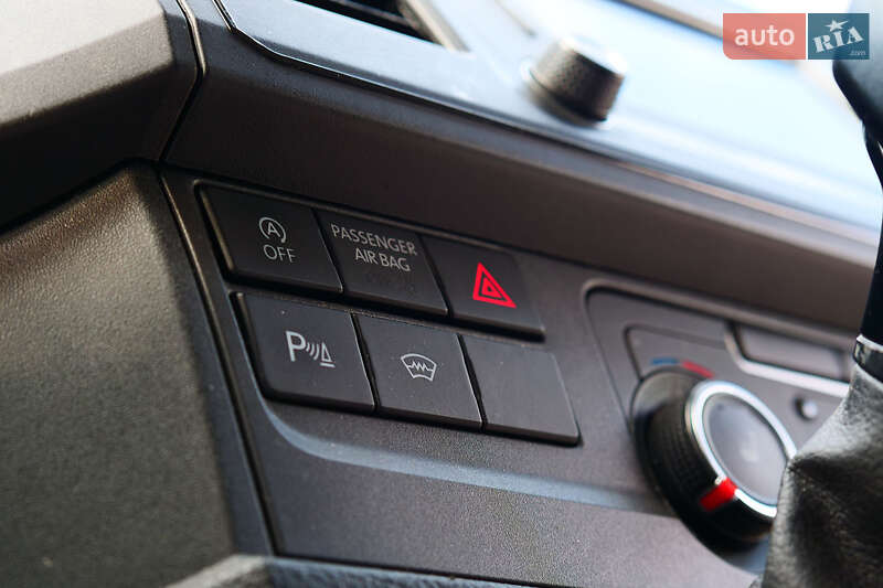 Грузовой фургон Volkswagen Transporter 2018 в Киеве