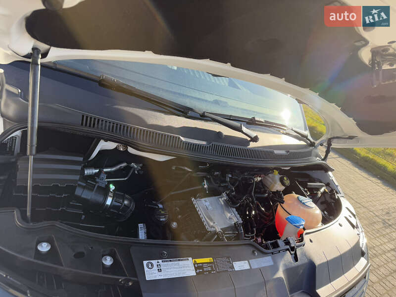 Вантажний фургон Volkswagen Transporter 2021 в Києві