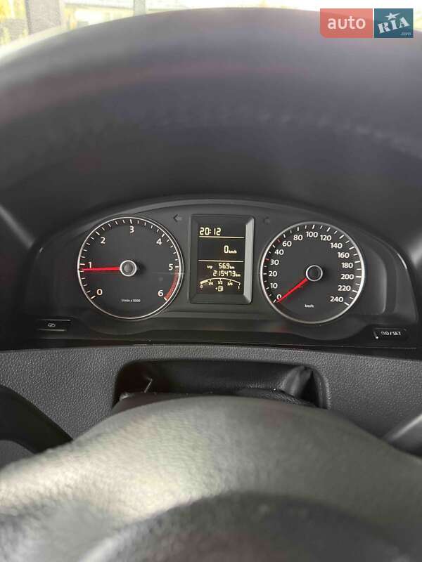 Грузовой фургон Volkswagen Transporter 2010 в Киеве