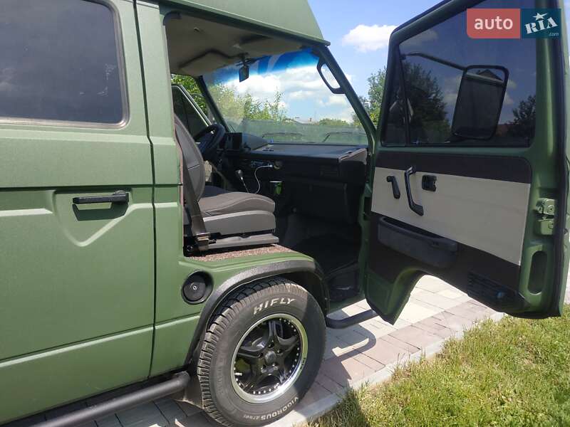 Минивэн Volkswagen Transporter 1983 в Стрые
