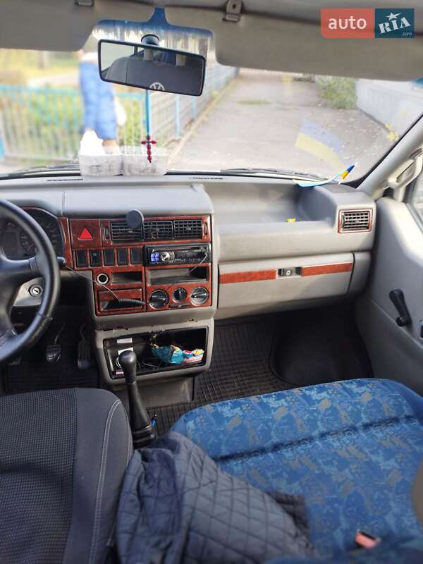 Мінівен Volkswagen Transporter 2001 в Золотоноші фото 21 Мінівен Volkswagen Transporter 2001 в Золотоноші