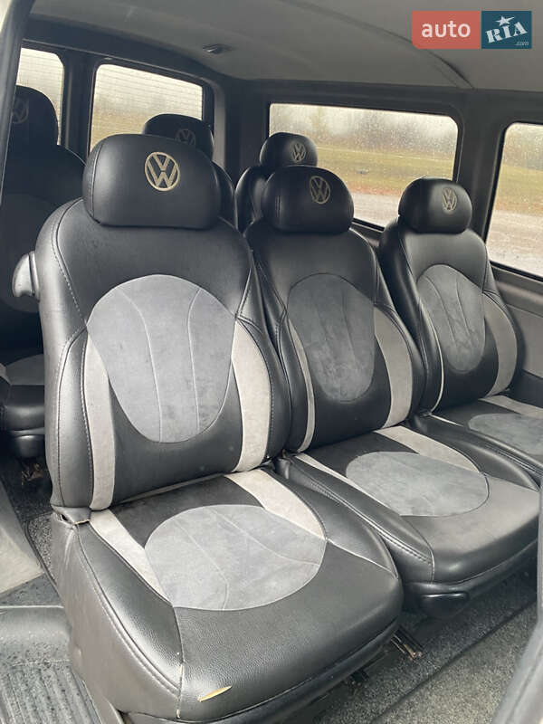Мінівен Volkswagen Transporter 2005 в Умані