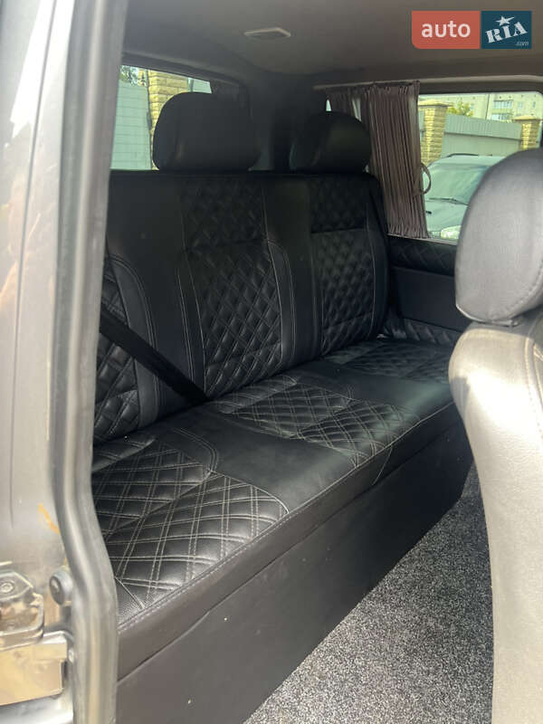 Мінівен Volkswagen Transporter 2012 в Черкасах