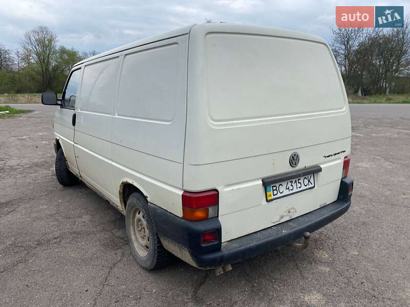 Грузовой фургон Volkswagen Transporter 1997 в Дрогобыче