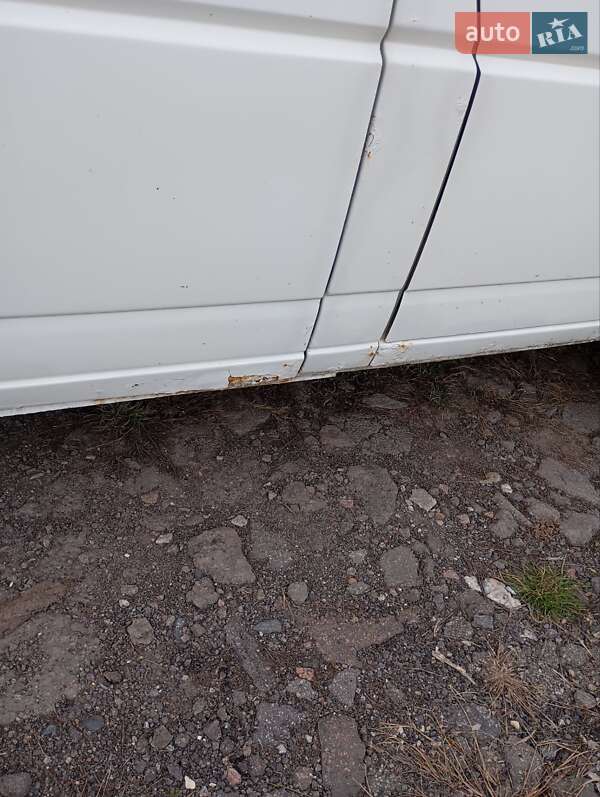 Грузовой фургон Volkswagen Transporter 2002 в Киеве фото 4 Грузовой фургон Volkswagen Transporter 2002 в Киеве