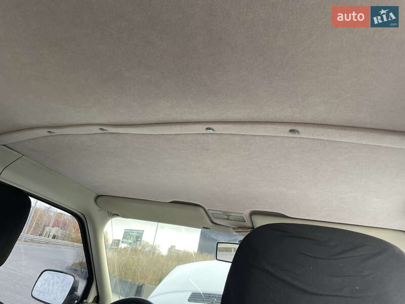 Минивэн Volkswagen Transporter 2000 в Тернополе