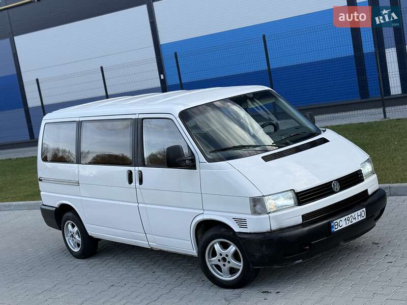 Минивэн Volkswagen Transporter 2000 в Львове