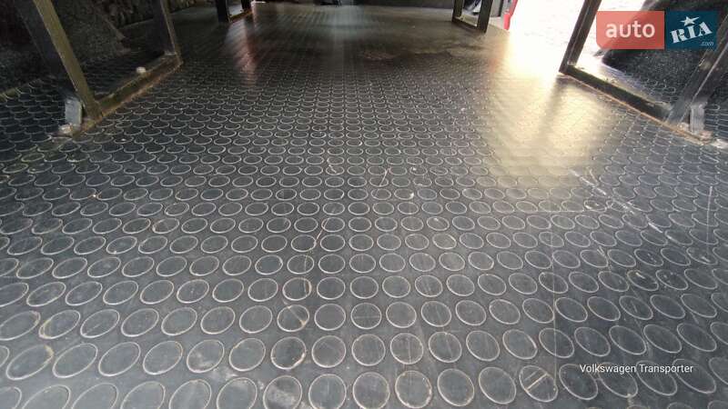 Минивэн Volkswagen Transporter 2006 в Первомайске фото 30 Минивэн Volkswagen Transporter 2006 в Первомайске