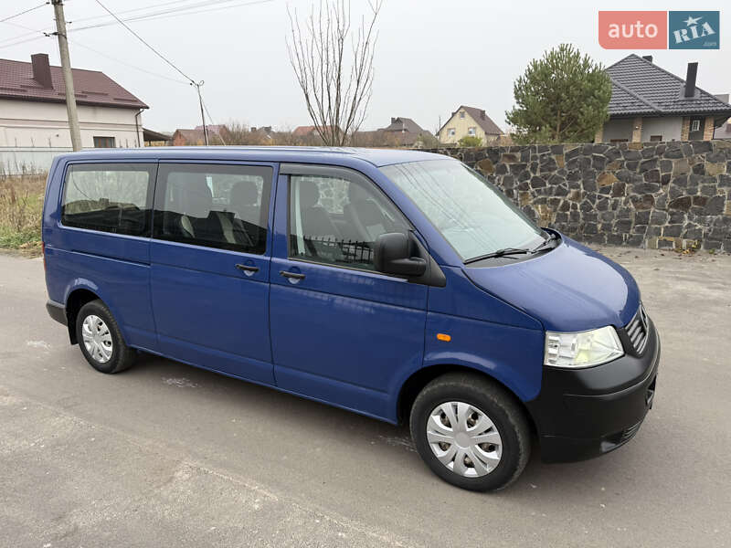 Минивэн Volkswagen Transporter 2004 в Луцке