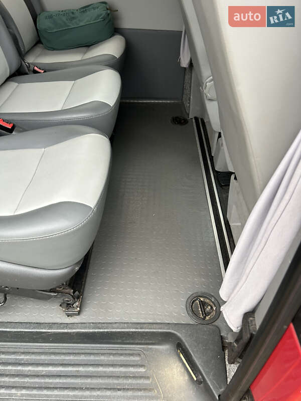 Вантажопасажирський фургон Volkswagen Transporter 2005 в Києві фото 22 Вантажопасажирський фургон Volkswagen Transporter 2005 в Києві