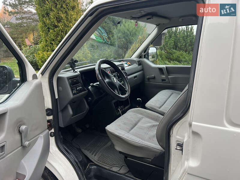 Рефрижератор Volkswagen Transporter 2001 в Ровно фото 15 Рефрижератор Volkswagen Transporter 2001 в Ровно