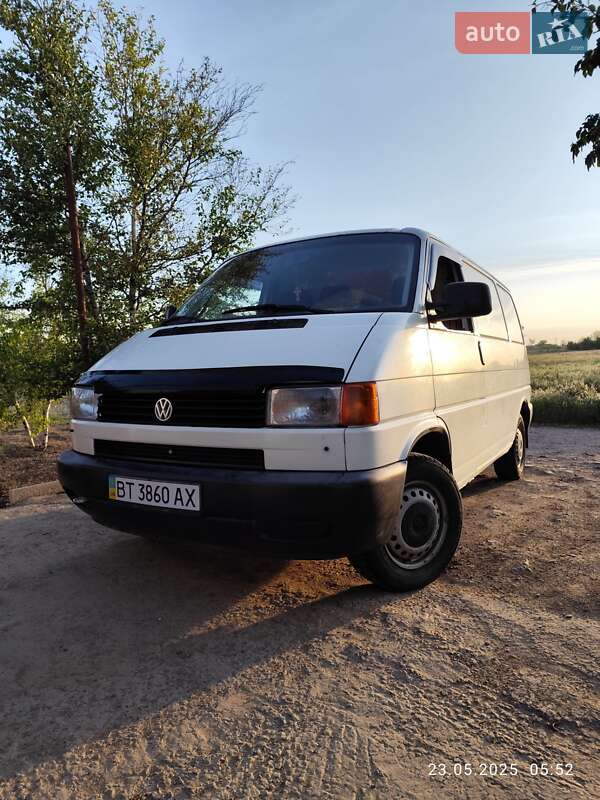 Другие грузовики Volkswagen Transporter 2001 в Херсоне