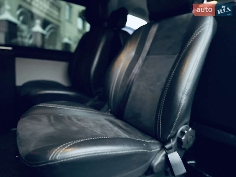 Мінівен Volkswagen Transporter 2010 в Тячеві фото 11 Мінівен Volkswagen Transporter 2010 в Тячеві