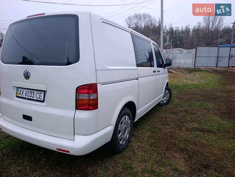 Мінівен Volkswagen Transporter 2005 в Харкові