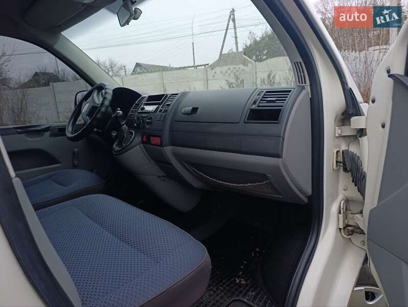 Мінівен Volkswagen Transporter 2005 в Харкові