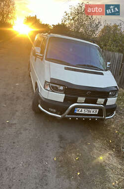 Минивэн Volkswagen Transporter 2001 в Киеве