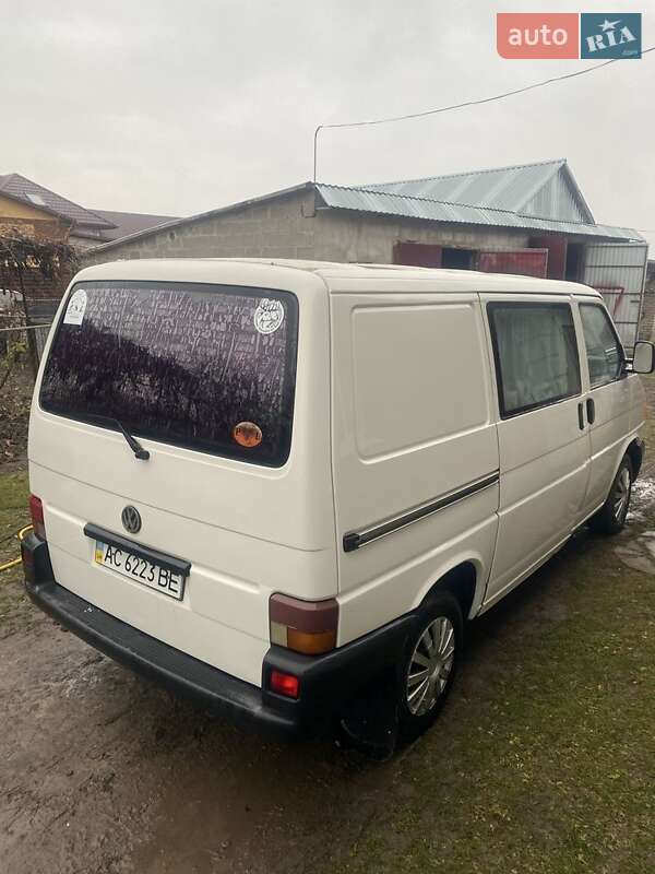 Минивэн Volkswagen Transporter 1997 в Луцке